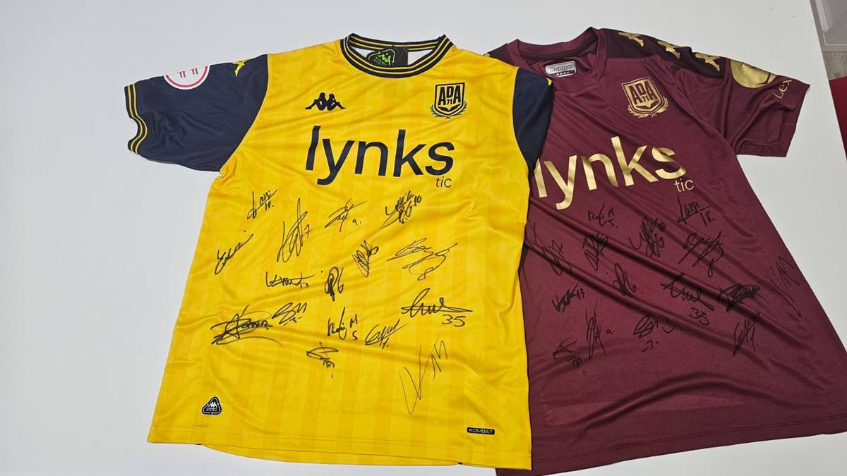 Sorteamos dos camisetas del Alcorcón de esta temporada y te contamos cómo puedes ganarlas