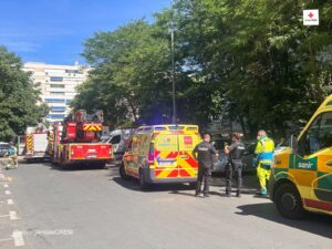 Un incendio urbano en Alcorcón causa varios heridos en la calle Olímpico Aurelio García