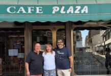 Bar Plaza