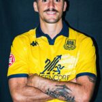 El Alcorcón presenta su nueva camiseta para la temporada 2026/27