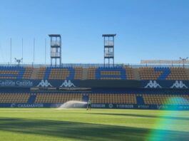 El Alcorcón se medirá al nuevo Real Madrid de Mourinho este viernes El Alcorcón se medirá al nuevo Real Madrid de Mourinho este viernes