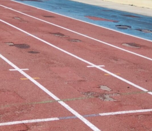 Alcorcón pone fecha límite a la eterna espera por las pistas de Santo Domingo: finales de 2026 Alcorcón pone fecha límite a la eterna espera por las pistas de Santo Domingo: finales de 2026