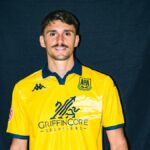 El Alcorcón presenta su nueva camiseta para la temporada 2026/27