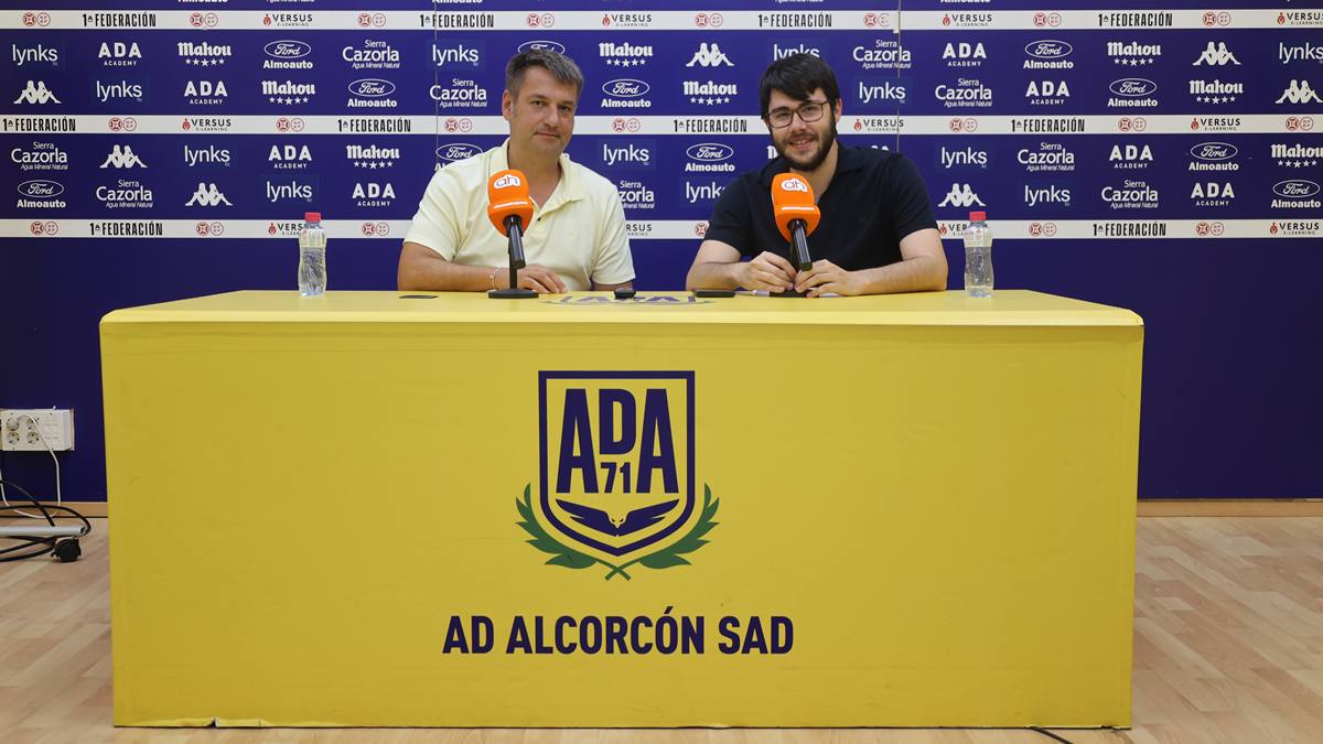 Antonio Sáez: “Quiero hacer un Alcorcón muy grande”