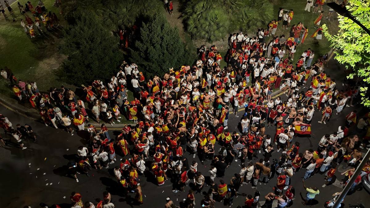 Así ha celebrado Alcorcón la victoria de España frente a Argentina en el Mundial Así ha celebrado Alcorcón la victoria de España frente a Argentina en el Mundial