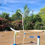 Nueva medida para los parques de agua de Alcorcón: instalan aseos portátiles