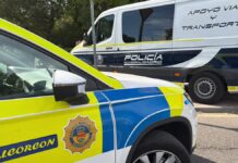Una persecución policial acaba en Alcorcón tras una huida y dos coches dañados