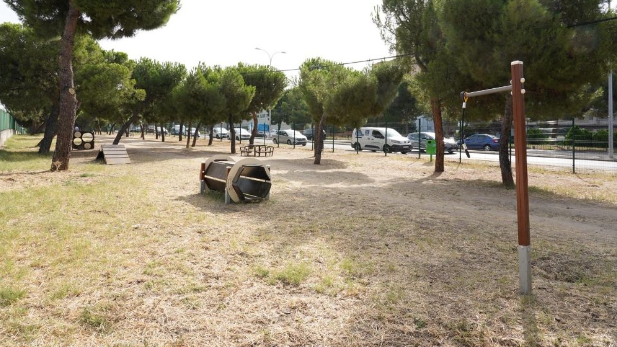 Alcorcón avanza en la creación de cuatro nuevas áreas caninas y renueva más de 13.000 m² de zona Alcorcón avanza en la creación de cuatro nuevas áreas caninas y renueva más de 13.000 m² de zona