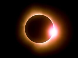 Cómo conseguir gafas gratis en Alcorcón para disfrutar de forma segura del eclipse del 12 de agosto Cómo conseguir gafas gratis en Alcorcón para disfrutar de forma segura del eclipse del 12 de agosto