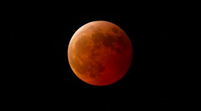 Alcorcón se prepara para el eclipse lunar de agosto
