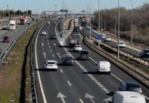 El eclipse trastocará la movilidad de los vecinos de Alcorcón: restricciones para la sierra y más Cercanías