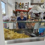 Patatas Paco y una vida ligada a Alcorcón: Francisco Aranda prepara el relevo de este histórico negocio