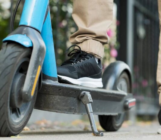 Renfe vuelve a permitir los patinetes eléctricos: requisitos para viajar desde Alcorcón