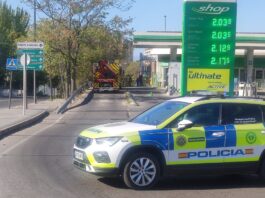 Una rotura de una tubería de gas obligó a desalojar el Hotel Ibis en Alcorcón este jueves Una rotura de una tubería de gas obligó a desalojar el Hotel Ibis en Alcorcón este jueves