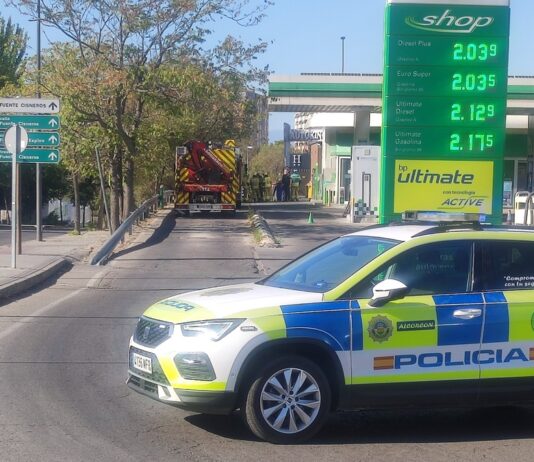 Una rotura de una tubería de gas obligó a desalojar el Hotel Ibis en Alcorcón este jueves Una rotura de una tubería de gas obligó a desalojar el Hotel Ibis en Alcorcón este jueves