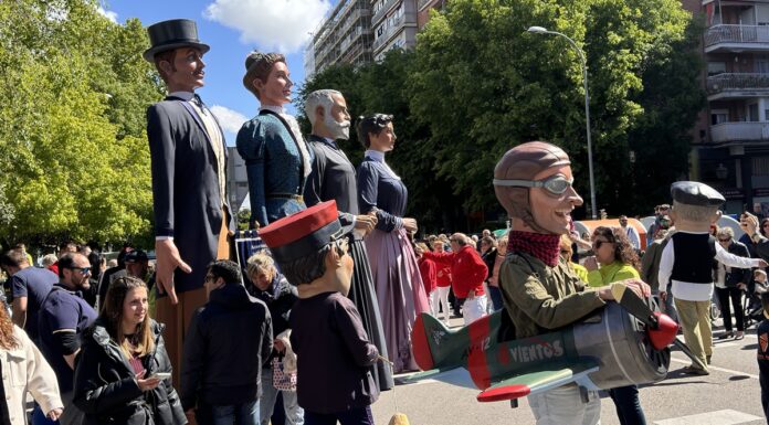 Los Cabezudos de San José de Valderas preparados en el Recinto Ferial por el Día del Niño: así cierran las Fiestas de Alcorcón este domingo