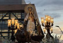 Alcorcón vivió de forma emocionante su tradicional procesión de la Virgen de los Remedios Alcorcón vivió de forma emocionante su tradicional procesión de la Virgen de los Remedios