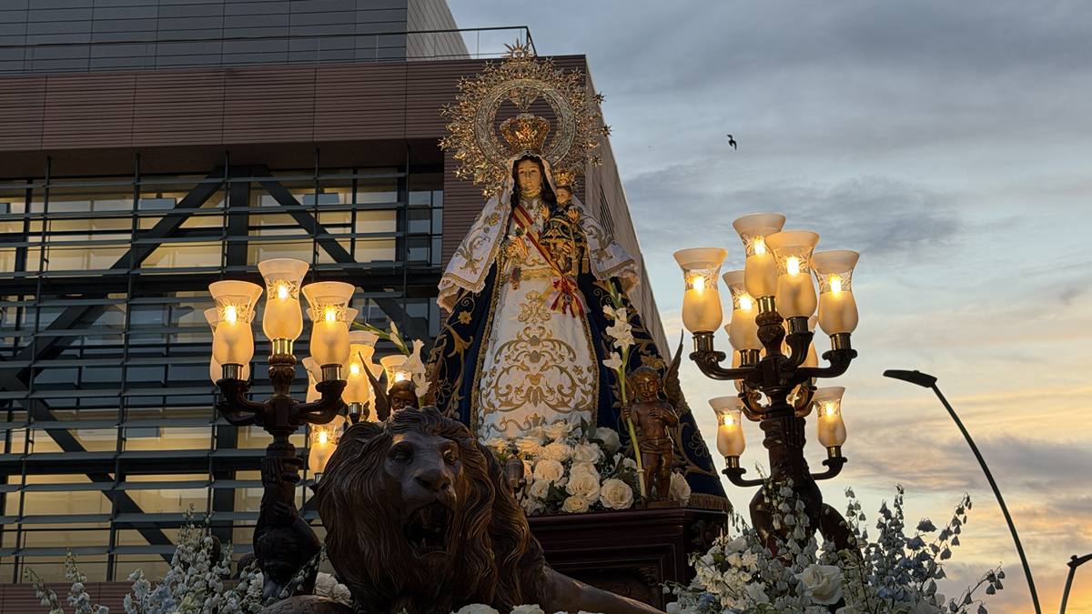 Alcorcón vivió de forma emocionante su tradicional procesión de la Virgen de los Remedios
