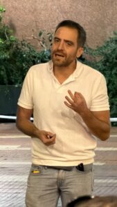 Concentración de la PAH en Alcorcón para reclamar el derecho a la vivienda: "Hay que tomar partido"