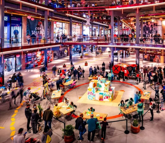 Qué hacer gratis en Alcorcón este fin de semana: torneos de fútbol, Pokémon y un Scalextric gigante https://alcorconhoy.com/wp-content/uploads/2026/09/feria-alcorcon-pokemon-x-madrid.jpg