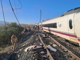 Alcorcón envía efectivos de Bomberos y Protección Civil al trágico accidente de tren de Toledo Alcorcón envía efectivos de Bomberos y Protección Civil al trágico accidente de tren de Toledo