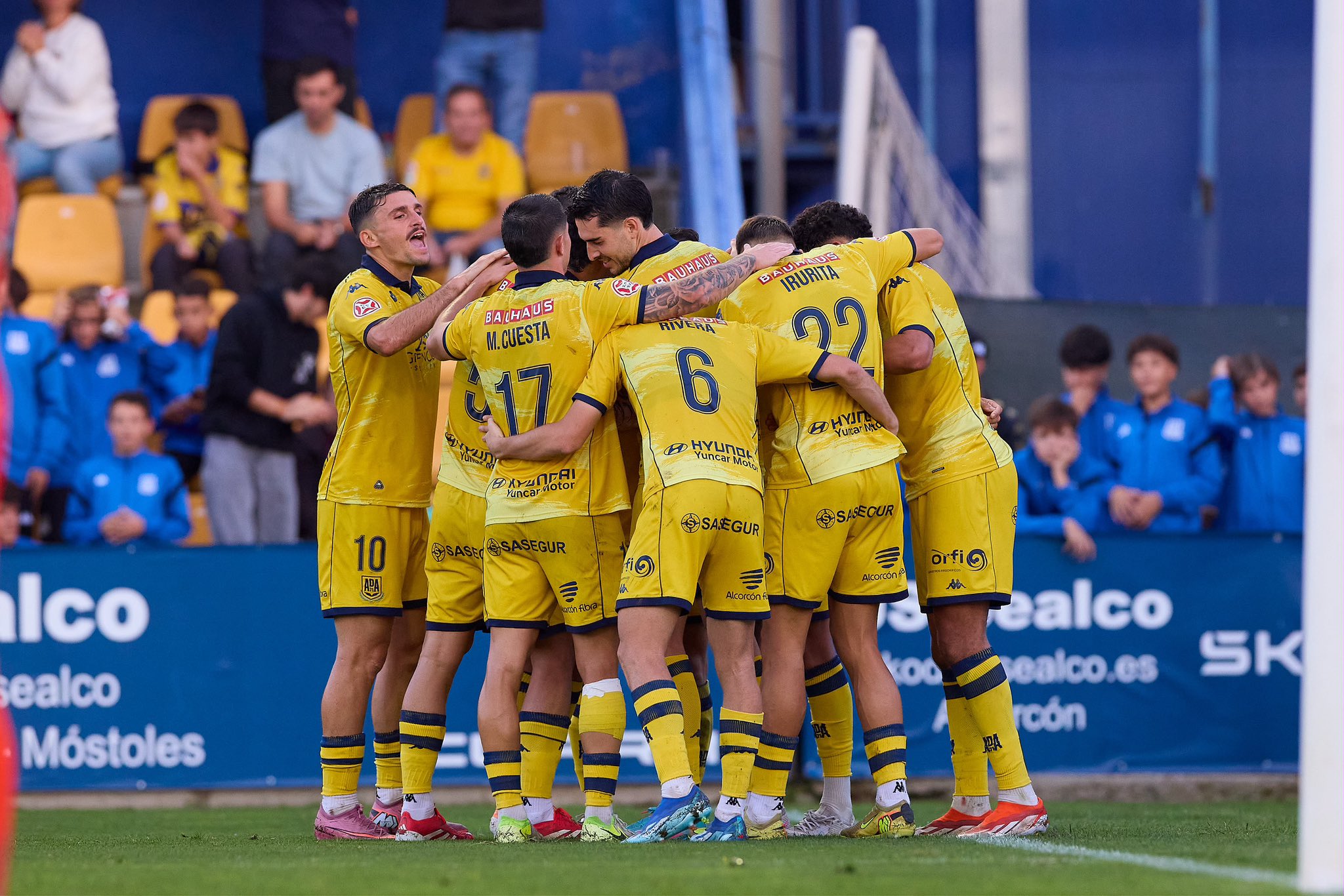 La goleada del Alcorcón en Santo Domingo protagoniza el resumen deportivo de este fin de semana