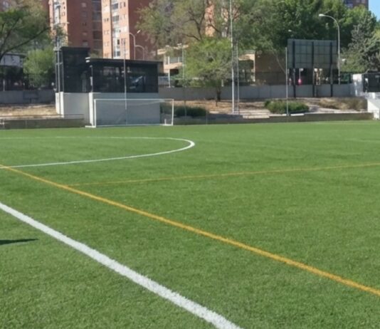 Alcorcón resuelve el problema de los Alfredo Cenarriaga: vuelve la iluminación a los campos Alcorcón resuelve el problema de los Alfredo Cenarriaga: vuelve la iluminación a los campos