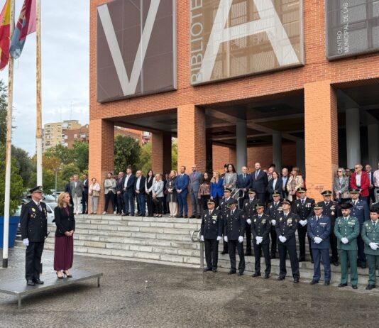 Alcorcón celebra los Santos Ángeles Custodios: medallas y reconocimientos a la Policía Nacional Alcorcón celebra los Santos Ángeles Custodios: medallas y reconocimientos a la Policía Nacional