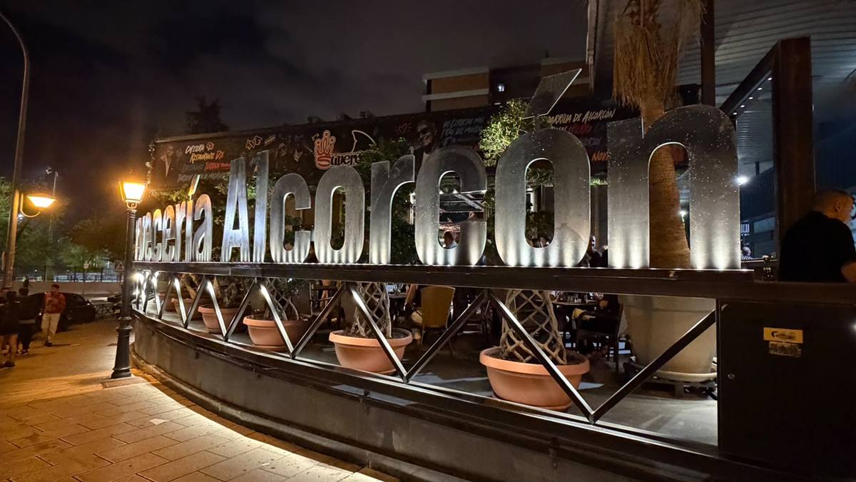 La Supercervecería abre en Alcorcón: gastronomía, música y ocio en la calle Polvoranca La Supercervecería abre en Alcorcón: gastronomía, música y ocio en la calle Polvoranca