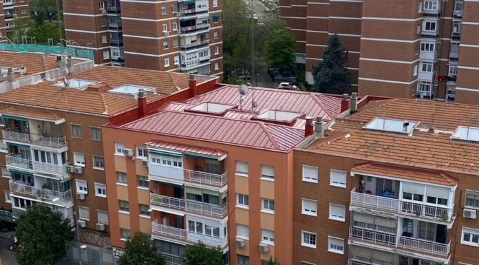 Alcorcón afronta la rehabilitación de sus tejados antiguos ante la llegada del otoño Alcorcón afronta la rehabilitación de sus tejados antiguos ante la llegada del otoño