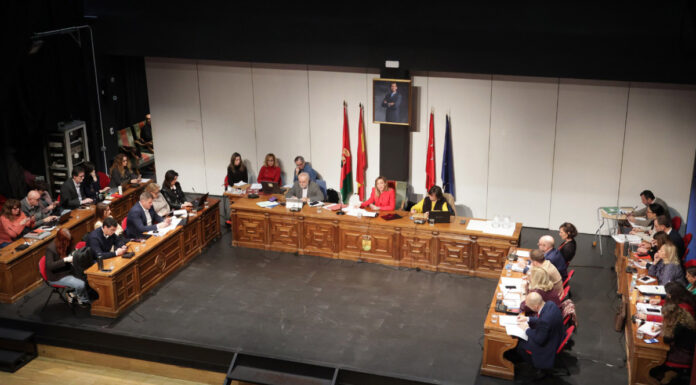 Nuevo debate político entre el PP y el Ayuntamiento de Alcorcón con la ordenanza de terrazas en el foco
