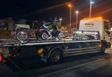 Sin licencia, sin matrícula y sin seguro: así circulaba este ciclomotor por Alcorcón
